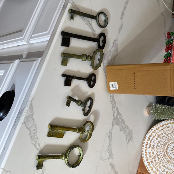 Accents Pottery Barn Keys Poshmark